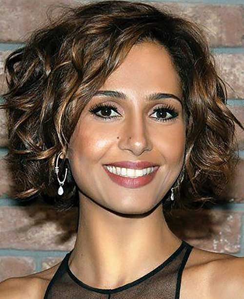 Short Curly Hairstyles-15