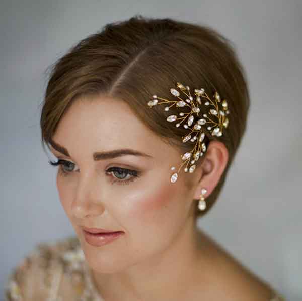 Simple Bridal Hairstyle For Short Hair