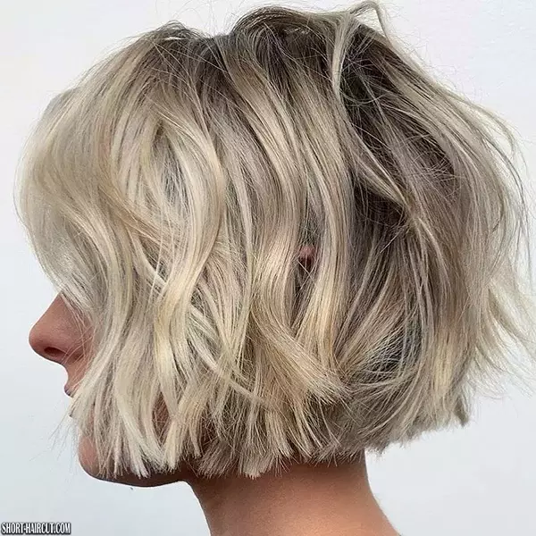 Short Layered Blonde Hair Color 2023